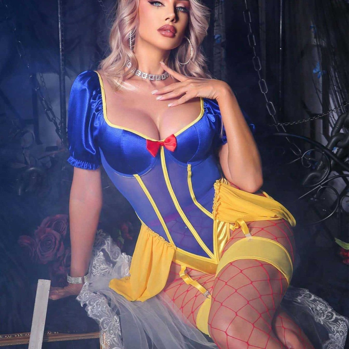 Snow White cosplay costume sexy lingerie outfit